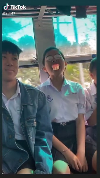 อืมมๆๆๆๆๆ 55555