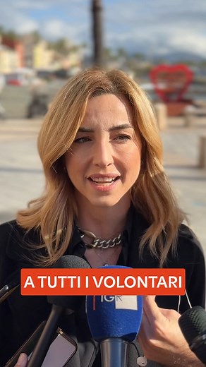 Oggi è stata la giornata dei sopralluoghi nel Ponente, nelle zone più colpite dall’ultima ondata di maltempo. I danni sono stati rilevanti, sono stata a vederli di persona, a toccarli con mano e a dare solidarietà alla popolazione, a tutte le attività che sono state fortemente danneggiate. Siamo stati alla fascia di rispetto di Pra' e ho chiamato il presidente dell'Autorità portuale, Matteo Paroli, affinché ci si riesca a coordinare per trovate soluzioni che in futuro attenuino i rischi connessi
