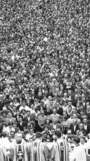 The questionable charms of a centrally planned economy and the economic collapse of the Polish People's Republic, as well as the beginnings of "Solidarity" movement - we talk about this in the next episode of the #LetsTalkAboutPoland #History series. Watch the full video on our YT: https://youtu.be/7wZjoqrdTVw | Polska Fundacja Narodowa