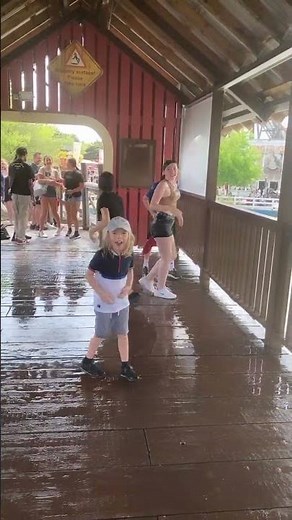 Girl Falls After Getting Splashed From Log Flume At Theme Park - 1354380