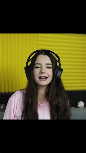 Śmieszne TikToki: Zaśmiej się i Strać Ubranie!