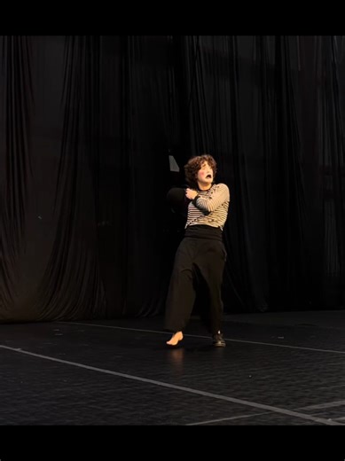 God I love this bit #mime #hattrick #circus
