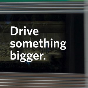 Applications are now open to become a Railcar Driver for the Public Transport Authority. Visit the website to learn more or apply today 🚊 | Transperth