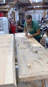 7.7K views · 468 reactions | Too wide for my planer, had to bust out the scrub plane (Lie Nielsen #40 1/2) And yes, I’m aware I’m not using it properly by running it parallel to the grain. That’s the finish I’m going for #handplane #handtools #woodworking #keepcraftalive #handmade #dealwithit | Jeff Kelley | Facebook