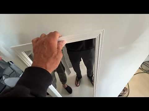 How to use 3M Command power strips to hang a mirror