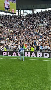 Never getting bored of this song 🕺 | Tottenham Hotspur