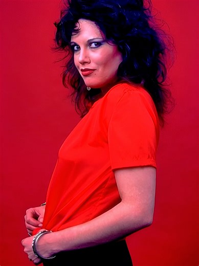 The Motels: Martha Davis and the New Wave Sound of 1983
