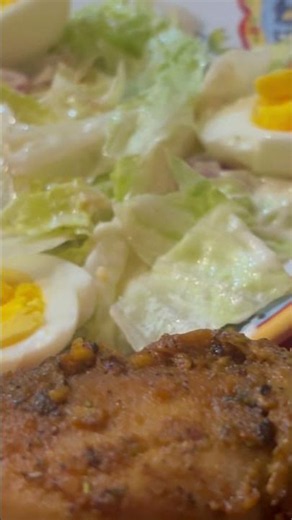 6/6/26 Day #4 of the challenge I made a salad and oven-baked some chicken 🍗 🍗