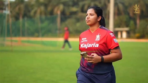 🗣️ “𝘐’𝘮 𝘫𝘶𝘴𝘵 𝘴𝘱𝘦𝘦𝘤𝘩𝘭𝘦𝘴𝘴 𝘳𝘪𝘨𝘩𝘵 𝘯𝘰𝘸” 😍 A signed official RCB jersey from Richa Ghosh finds a new home and the happiness says it all. 😇 Keep supporting. You might be next. 🔎🙌 #PlayBold #ನಮ್ಮRCB #WPL2026 | Royal Challengers Bengaluru