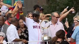 Astros, thousands of fans celebrate World Series win in parade