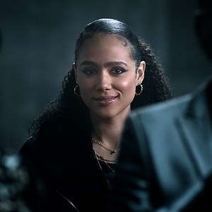 Meet Gwendoline 🚨 #ArmyofThieves is now streaming on Netflix! | Strong Black Lead