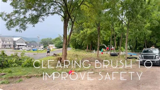 🌿 2025 SWEEP Stewardship Program – Year in Review! 🌿 🤩 What an incredible year of stewardship, service, and community impact! In 2025, our SWEEP volunteers showed up with dedication, heart, and hard work and the results speak for themselves: ✅ 652 hours of service completed ✅ 178 volunteers making a difference all year long ✅ Built new picnic tables for visitors to enjoy ✅ Crafted and installed bluebird houses to support local wildlife ✅ Performed extensive trail maintenance to keep our paths