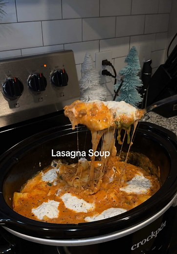 Lasagna Soup Recipe for the Slow Cooker