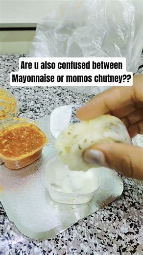 Choose both dip😂#momos #lovers #momoslover #delhi #fast #foodie