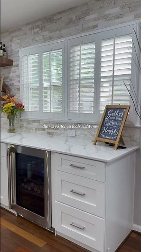 Hidden Gems & Waterfall WOW! ✨ Dream Kitchen Renovation with Pop-Up Outlets & Stacked Stone