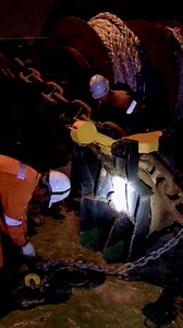 12K views · 298 reactions | Open port anchor lashing keep spirit never give up membuka lashingan jangkar sebelum jangkar di lower semangat salam fyp #seamanreels #SEAMAN #seamanslife #seamanslifeonboard #reelstrending #reelsfacebook #pelautsamudra #pelauttangguh #seawoman #pelautindonesia #kontenkreator #fbprofesional #jangkauan #jangkaunluas | Ana Muliyana | Facebook