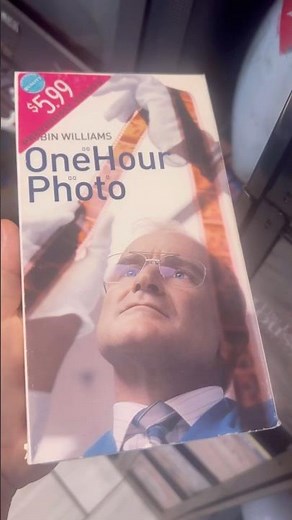 One Hour Photo #robinwilliams #vhs #movies #2000s #fyp #retro #y2k #shorts