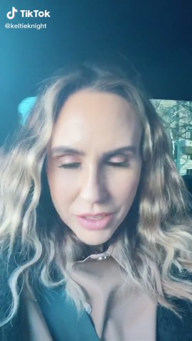 Kitty Wilde's Glee Performance: Holding Out for a Hero