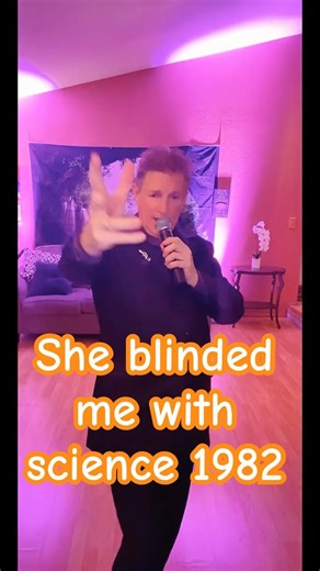 She blinded me with science 1982 Thomas Dolby #80s #Music #FYP #ForYouPage #Fun