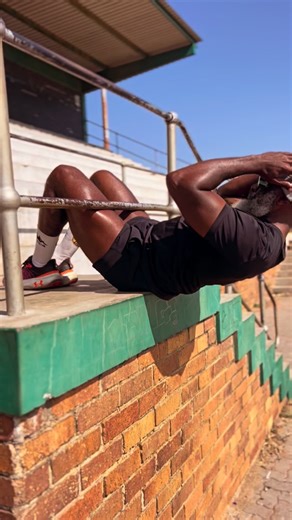 4.2K views · 404 reactions | LALELA Brick 隣 by Brick 隣 stina stomach session EBHODWENI KO PITSENG POWERED BY GOD #vrekafitness #sportsconditioning #physique #fitness #beardgang #model #positvevibes #modellife #core #abs | Blackvreka & CO. Fitness | Facebook