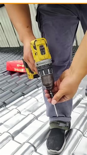 The process of fixing stainless steel tiles | High-Tech Manufacturing