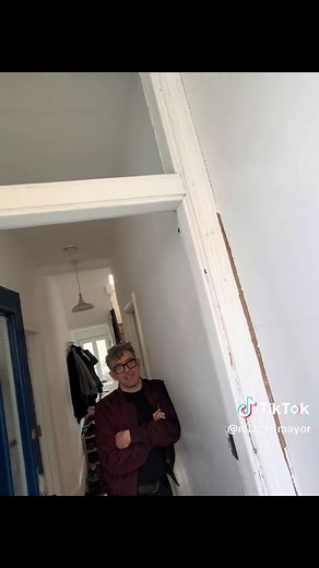 Hilarious Door Knocking Prank Reactions