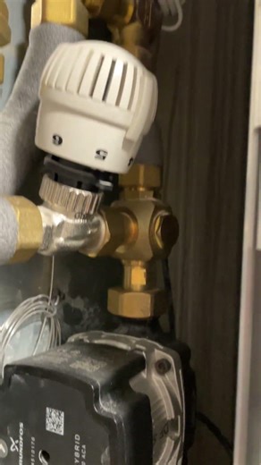 Grundfos UPM3K pump in the system