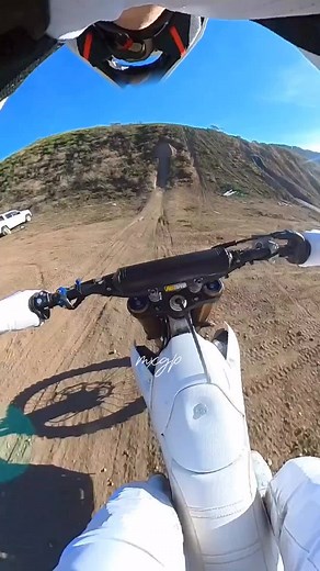 Dirt Bike Stunts: Thrilling Motocross Adventures