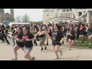 Fans sprint to get a spot for free music festival in Indianapolis for Final Four weekend