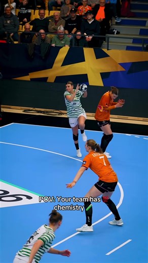 How Handball Should Be Played: Tips for Team Chemistry
