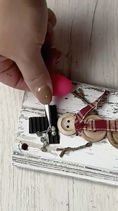 487K views · 9.2K reactions | ⛄️ Hope you’re inspired to Build your own Button Snowman #crafttutorial #snowmandecor #christmascrafts #buttoncrafts | Hammons Nest | Facebook