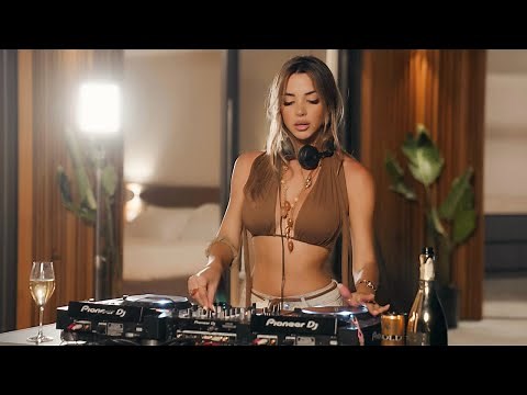 Giada Brincè °Melodic Techno DjSet || Luxury Villa on Lake Como° (Anyma, Argy, Korolova) 4K