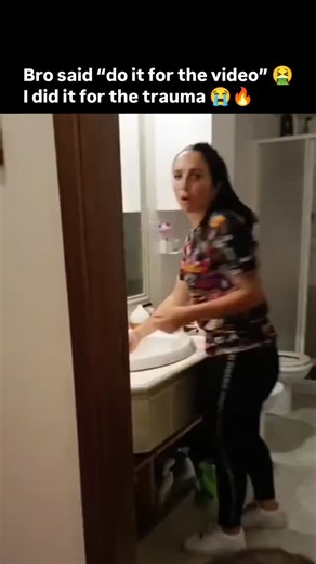 Vomiting Pranks on Instagram: "When the prank gets a little too real! 💀🤣 Watch friends totally lose it when they think someone’s about to puke — the reactions are priceless! 😭💥 No one’s safe when the fake gag starts flying! --- #VomitingPrank #FakePuke #PrankWars #FunnyPranks #CrazyReactions EpicPranks PrankLife LOL HilariousMoments PrankGoneWrong ViralPranks FunnyVideos ComedyVibes ViralLaughs TryNotToLaugh PrankNation TrendingNow LaughAttack FunnyReactions GoingViral"