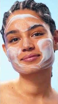 Pores ko permanent close karne wala koi cream exist hi nahi karta Pores problem nahi,