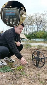 ❤️‍🔥TH-1000 Pi detector 🟰 3 meters depth range ✅Indicate the size and depth of the Target. ✅Easy Usage with Automatic ground balance feature. ✅3 search coils and free extra accessories. #treasurehunter #goldetector #trendingnow #metaldetector | Jining Reaper Electronics equipment