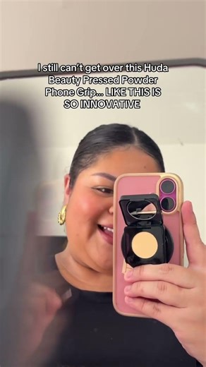 Huda Beauty Pressed Powder Phone Grip is SO ICONIC #hudabeauty #pressedpowder #phonegrip #beauty