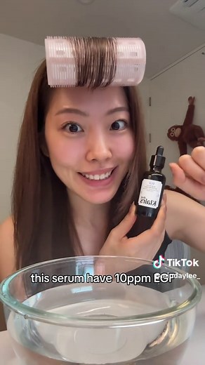 3 Tips for Sensitive Skin ✨✨✨ 1️⃣ Gentle press (kkuk kkuk) 🫸😄🫷 2️⃣ cleanse with lukewarm water 3️⃣ minimal routine use EGF duo (bery bery good for skin barrier) Products I use : @dear, Klairs Blue Youth Activating Drop & Blue EGF Intensive Pro Cream This video contains paid promotion by dear.klairs #klairsegfcream #barriercream #skinrecovery #skincareroutine #EGF