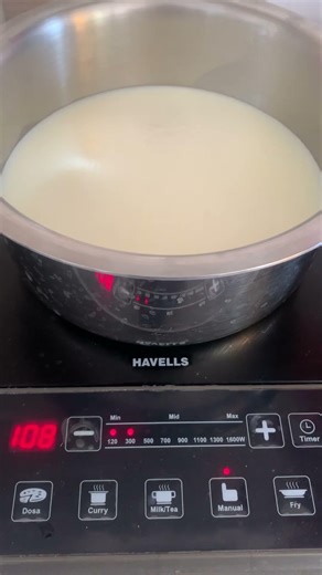 Induction cooktop milk boiling 1st time #induction #havells