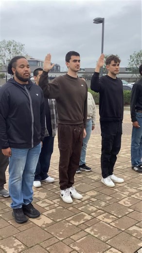 National guard oath first followed by active duty | Los Angeles MEPS