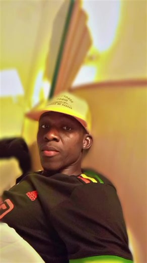 Videos de Frës sultan🌍 (@lenfant040) con “son original - CR7”