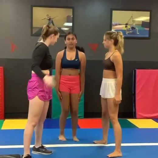 #fitness #gym #gymtok #workouts #muscle #musculation #homeworkout #traps #trapsworkout #workoutmotivation #tiktok_uk #motivation #foryou #fyp #arm #viral #triceps #biceps #shoulders #exercisemotivation | Peak Fitness