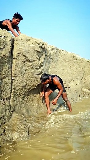 1.3M views · 46K reactions | Please support kijiye  #trendingreels #facebookreels #foryoupage #explorepage #armylover #viralreels #viralvideos #short #reelsfb #reelsfbviralシ #reelitfeelit #reelsviralfb #reelsvideos #viral #viralpost #newpost #reelsfacebookviralシ | Rahul Runner | Facebook