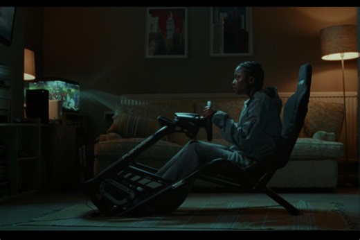 EE ad by Saatchi & Saatchi celebrates the variety of gaming