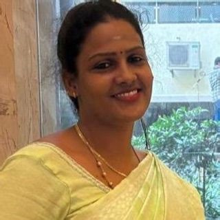 Ishwarya S., Learn Tamil Online | Native Tutor | Easy Lessons for Global Learners | Learn with Tamil Tutors