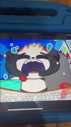 Combo panda crying panda ￼