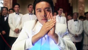 不止带你看香港电影_“周星驰”化身上海滩赌圣，开局直接梭哈，气势瞬间碾压法国赌神！