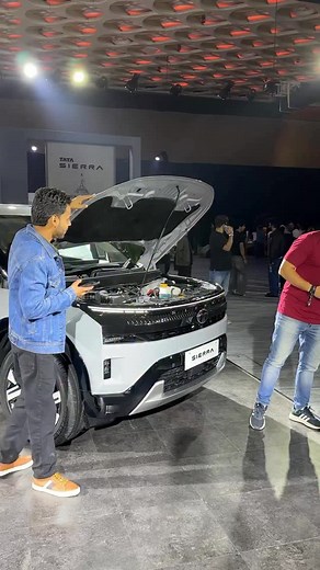Tata Sierra’s turbo engine so smooth… even a water bottle didn’t move! 😳🔥 Zero vibes, maximum refinement — this is the future of Tata engineering. Pure power. Pure stability. Pure Sierra. 🚗💨 ⭐ Short punchline options • “Turbo so refined, bottle didn’t even blink.” • “Stability level: Tata Sierra.” • “When refinement speaks louder than vibrations.” ⭐ Trending Hashtags #TataSierra #Sierra2025 #TataMotors #TurboEngine #RefinedEngine #CarVibes #AutoTech #CarReelsIndia #NewLaunch2025 #SUVLife #In