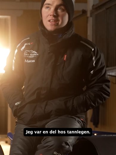 Stallen>skolen? Det var det i hvertfall for Marcus Totland Aadland 🤭 Hjelpelinjen.no | 18 #trav #hest #stablelife #rikstoto #horseboy
