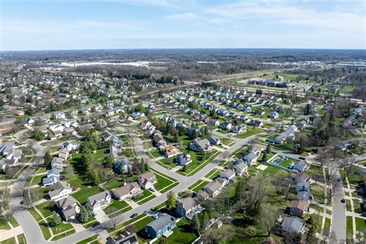 News | Distressed REIT Pacific Oak seeks approval for 2,000-home portfolio sale