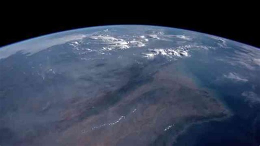 Newly Found Force Field May Be Why Earth Survived